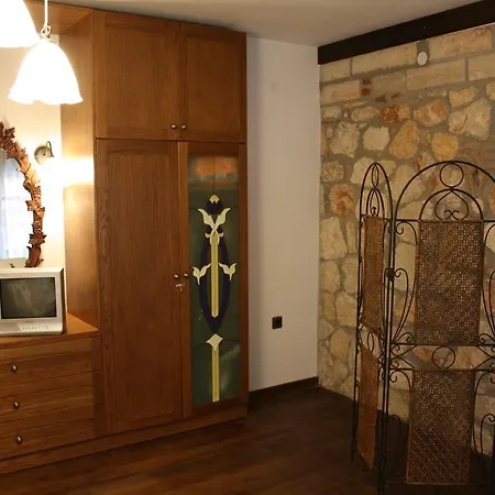 Holiday home Top Stone House Sokrates Ormilia